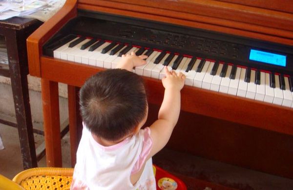 20100702小小钢琴家