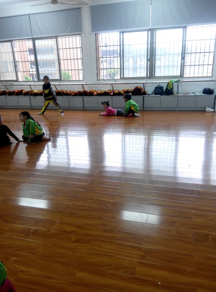 20160405《加油操》排练准备中