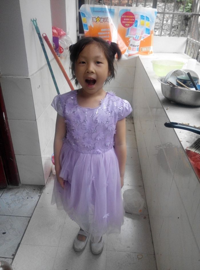 20160602昕昕的新裙子