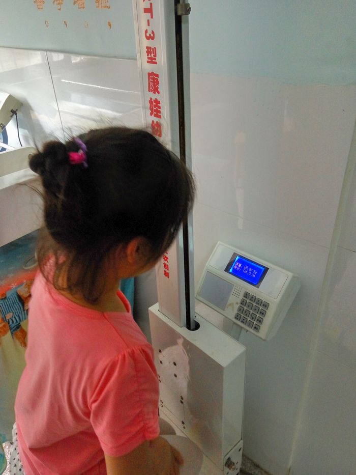 20170603昕昕体重身高理发