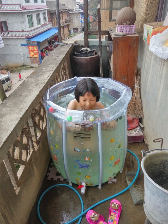 20170613昕昕泡澡