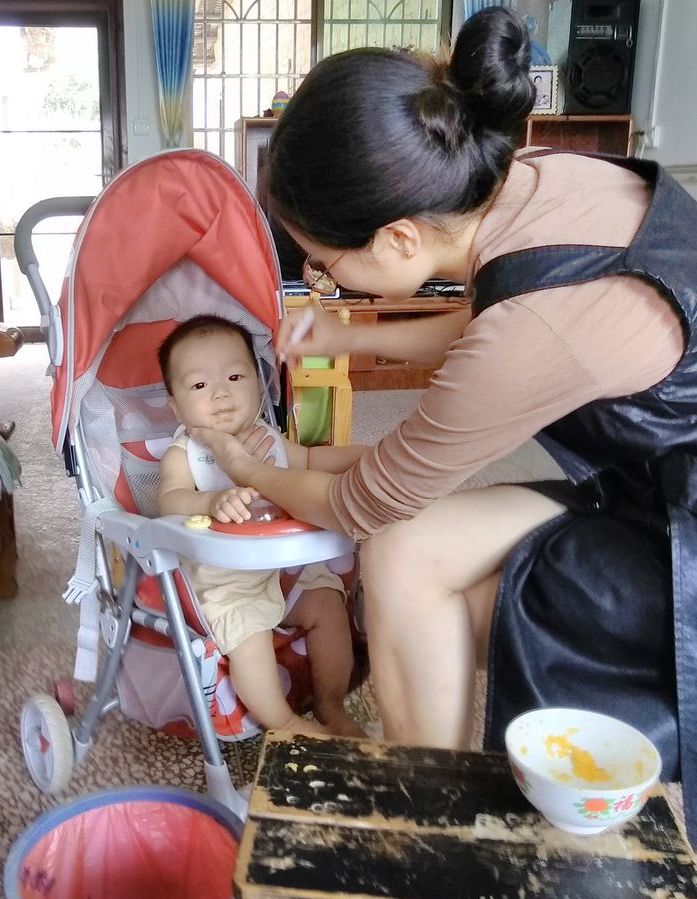 20170902姑姑喂顺奇