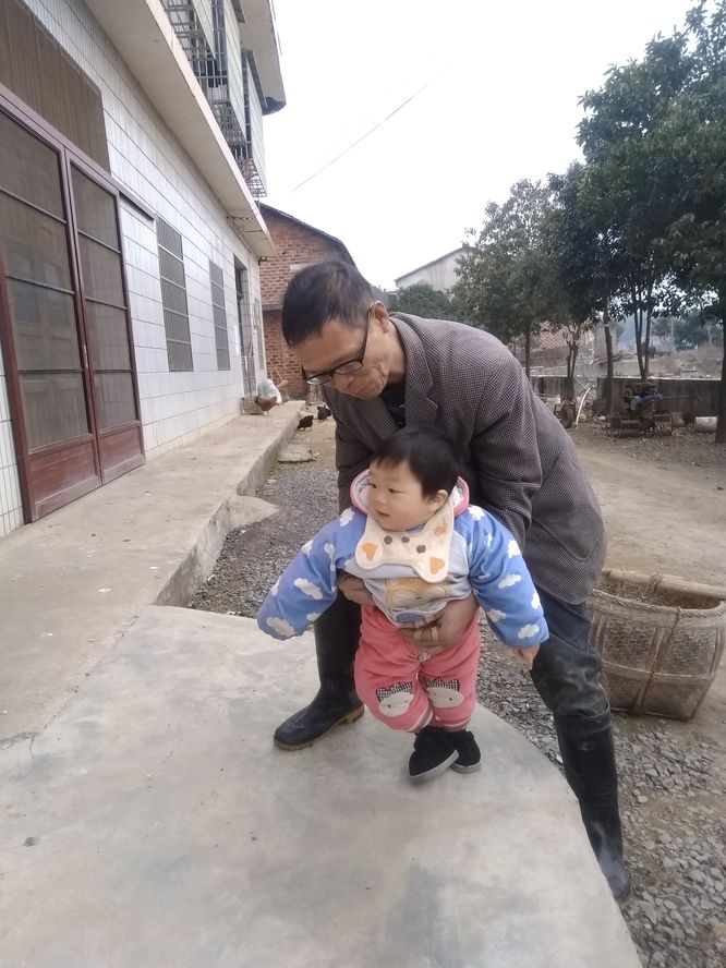 20180207奇奇和小爷爷
