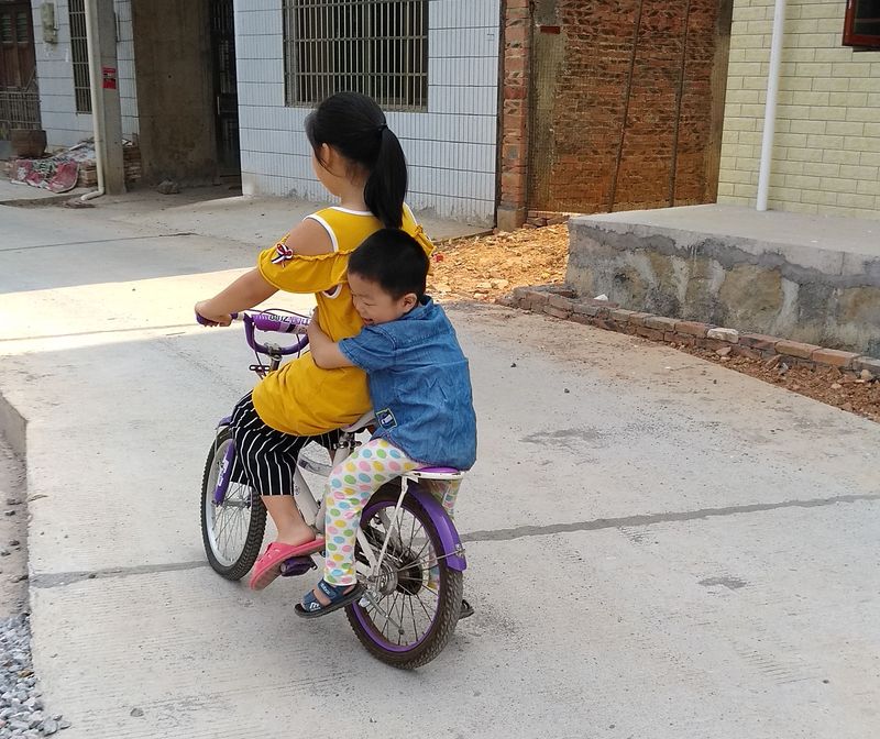 20191004昕奇自行车