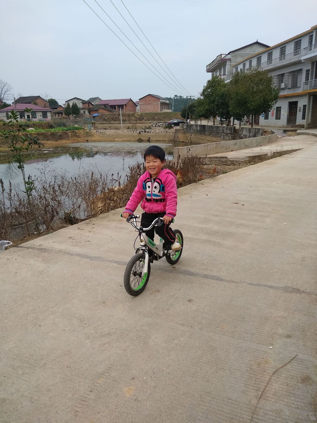 20210221奇奇骑自行车